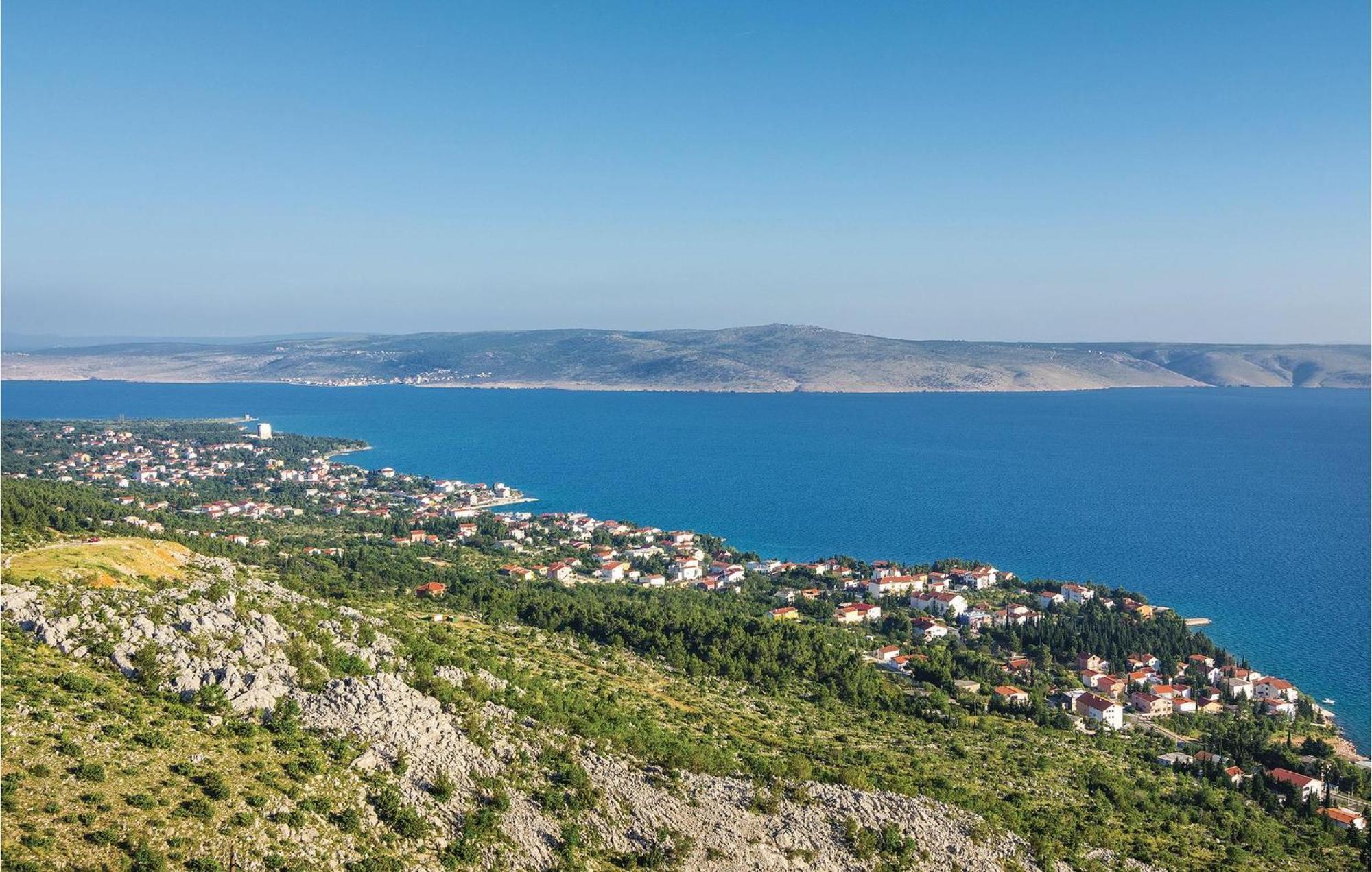 4 Bedroom Awesome Apartment In Starigrad エクステリア 写真